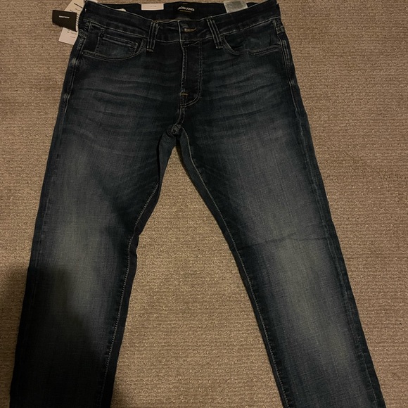 Brand new not worn denim Jack and Jones jeans - Picture 2 of 5